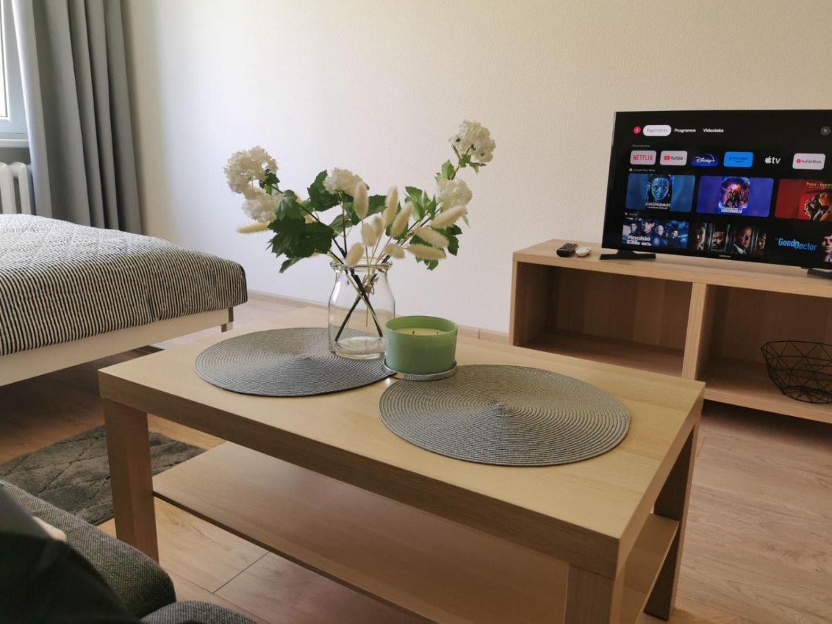 Modern Studio Debreceno, Self-Check-In, Free Parking ไคลเพดา ภายนอก รูปภาพ